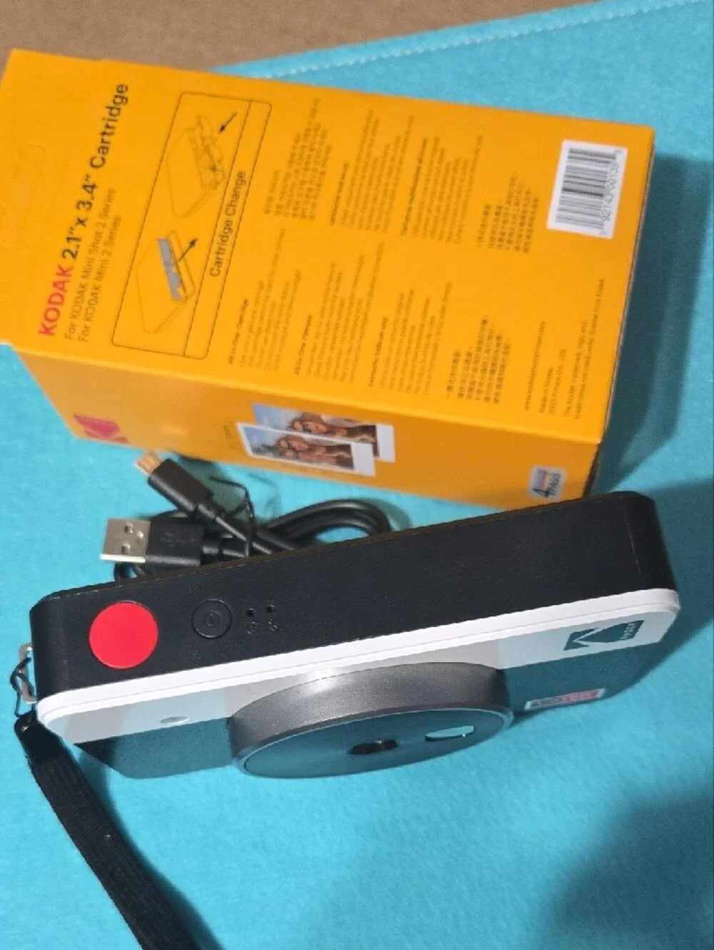 Kodak C210R Instant Print Camera with One Box Of Film